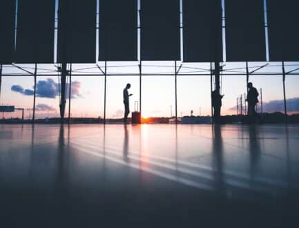 artur-tumasjan-unsplash-airport